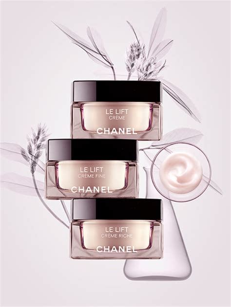 chanel's le lift reviews